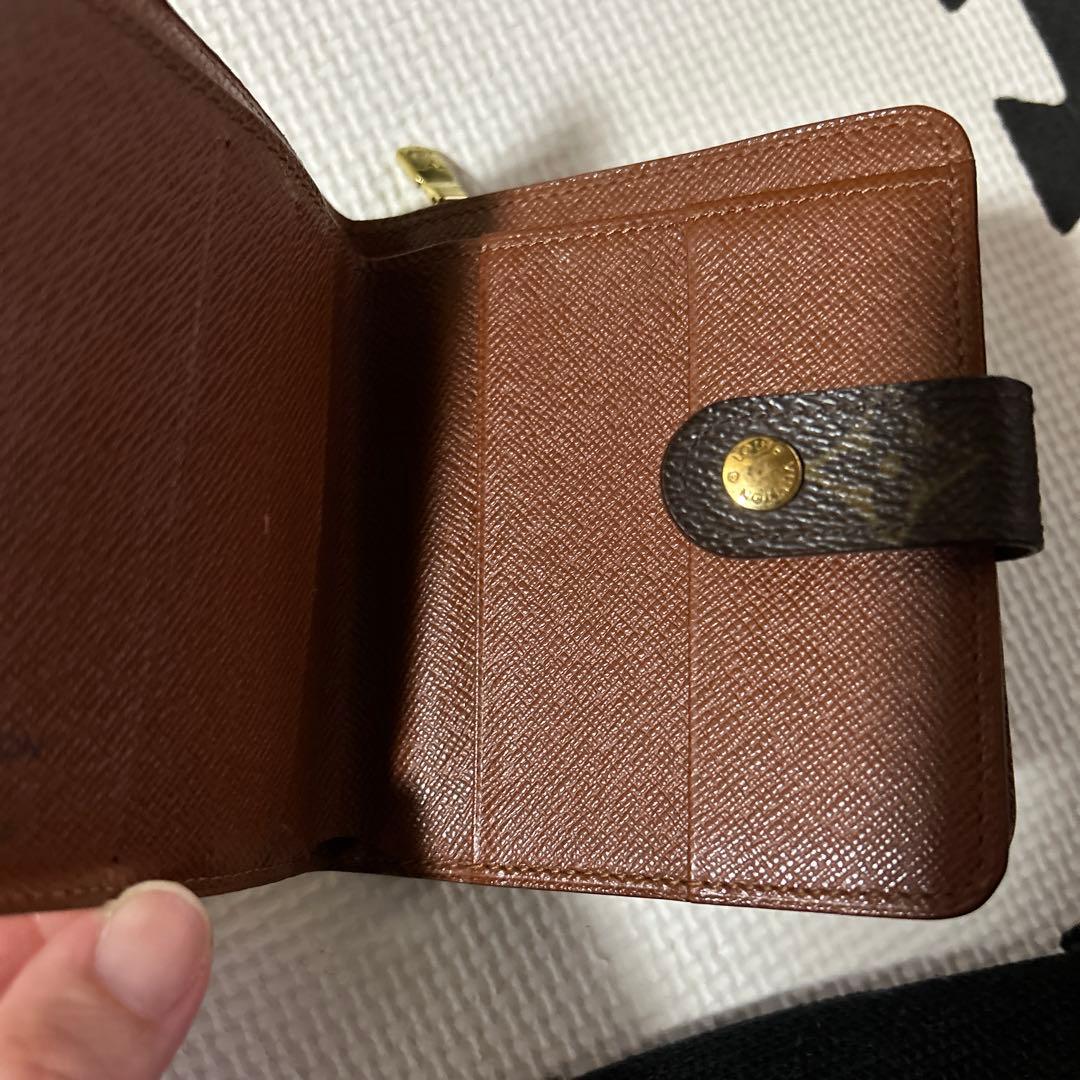 ルイヴィトン モノグラム コンパクトジップ 二つ折り財布 正規品