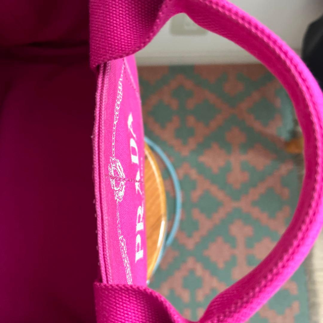 美品　プラダ　カナパ　キャンバストートバッグ　ピンク