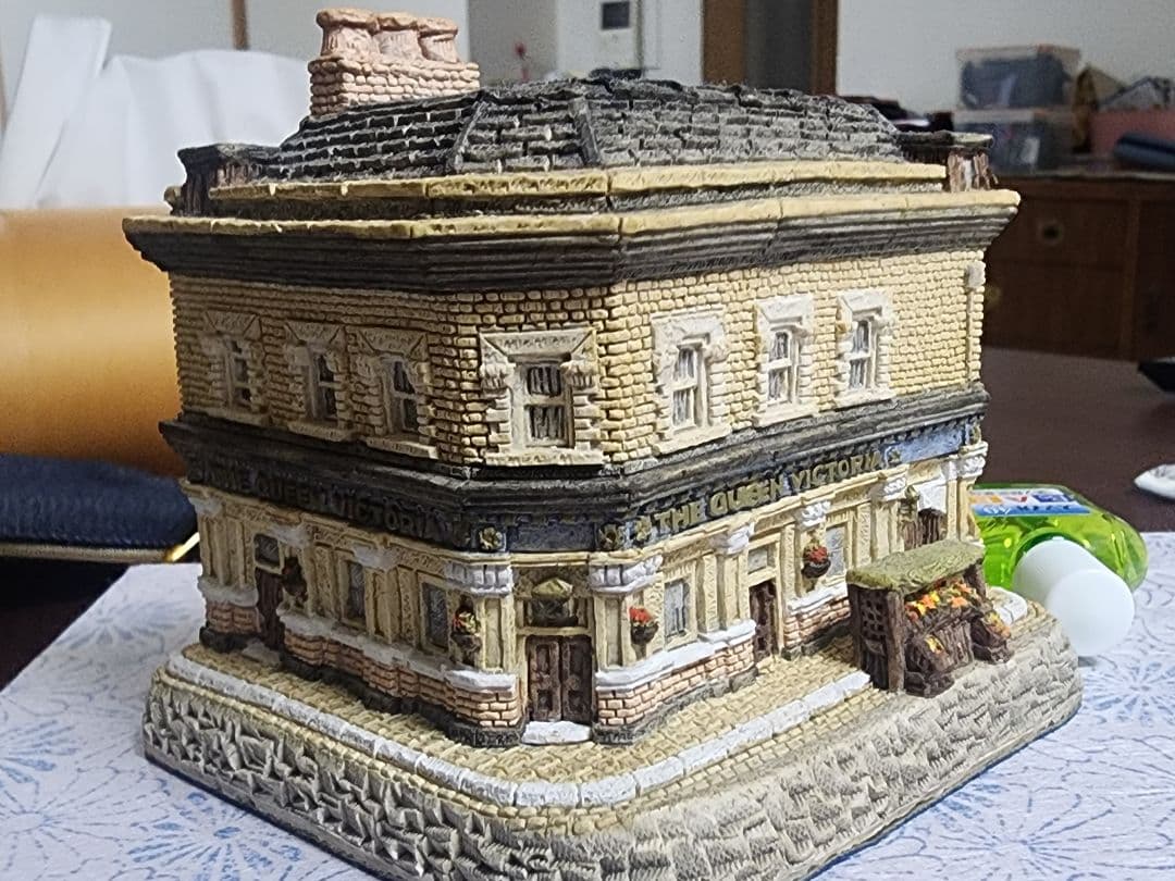 置物 Great British Pubs