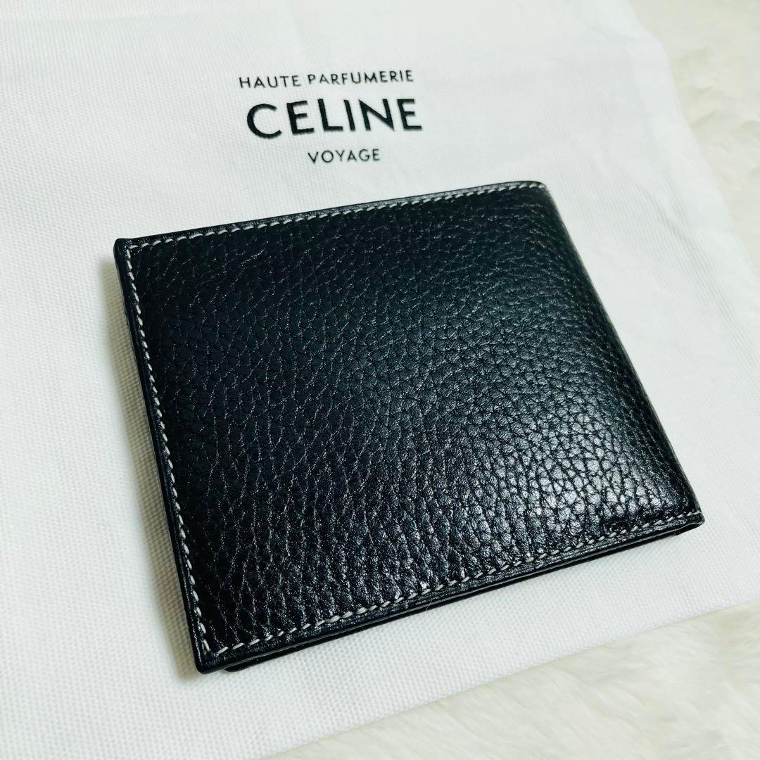 新品未使用品✨CELINE セリーヌ　二つ折り財布　トリオンフ　レザー　ブラック