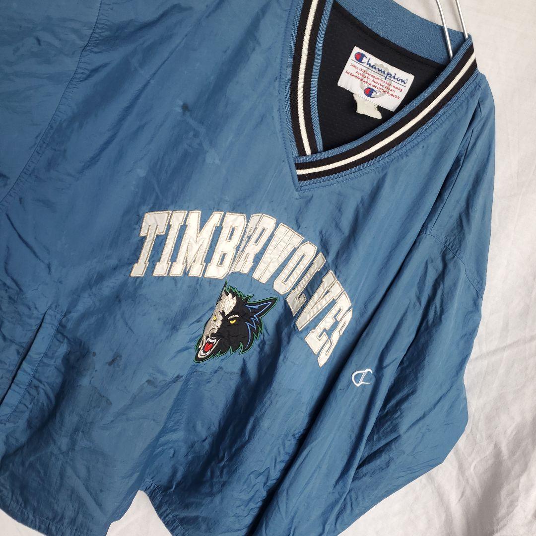 チャンピオン　ウルブズ ナイロン プルオーバージャケット　ビッグロゴ　　NBA