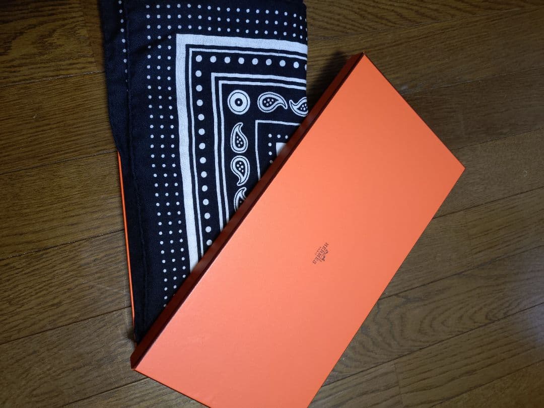 エルメス　HERMES カレジェアン　レ　クレ　バンダナ