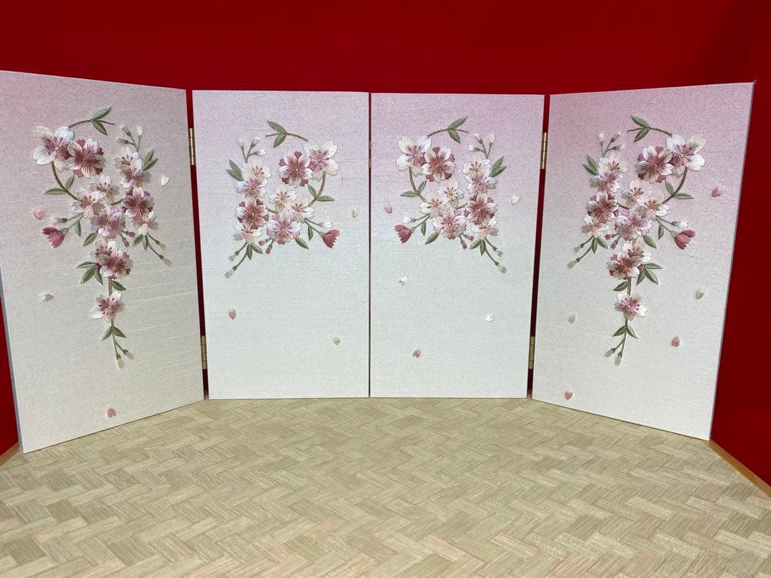 雛人形　親王飾り総檜造り収納セット・サイズ間口約５５×奥行約３３×高さ約４８㎝