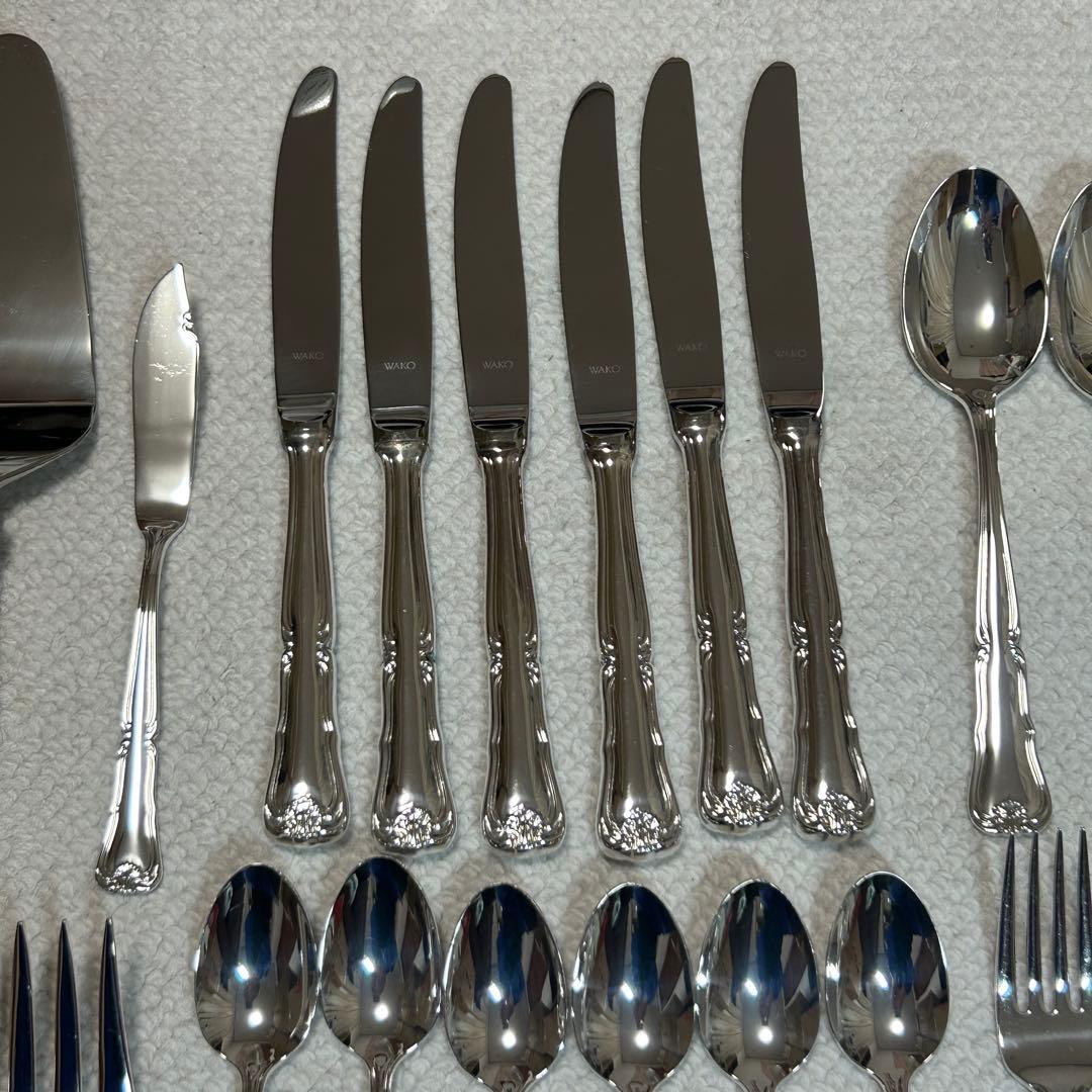 新品未使用品　WAKO　銀座和光　銀仕上げ　カトラリーセット　11種類　41本