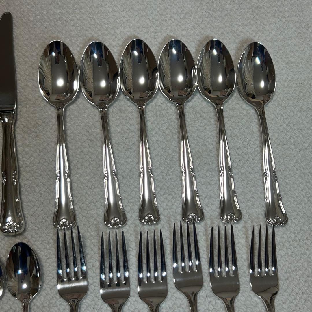 新品未使用品　WAKO　銀座和光　銀仕上げ　カトラリーセット　11種類　41本