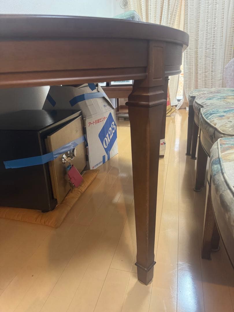 マルニモッコウ　地中海シリーズ　木製楕円形テーブル　花柄椅子4脚セット