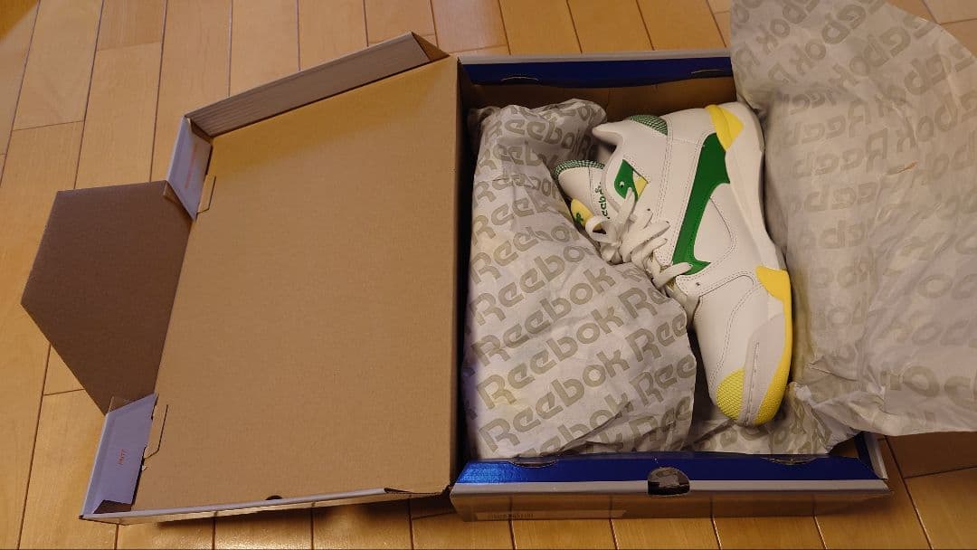 1/10迄新品リーボックコートヴィクトリーポンプ COURTVICTORY