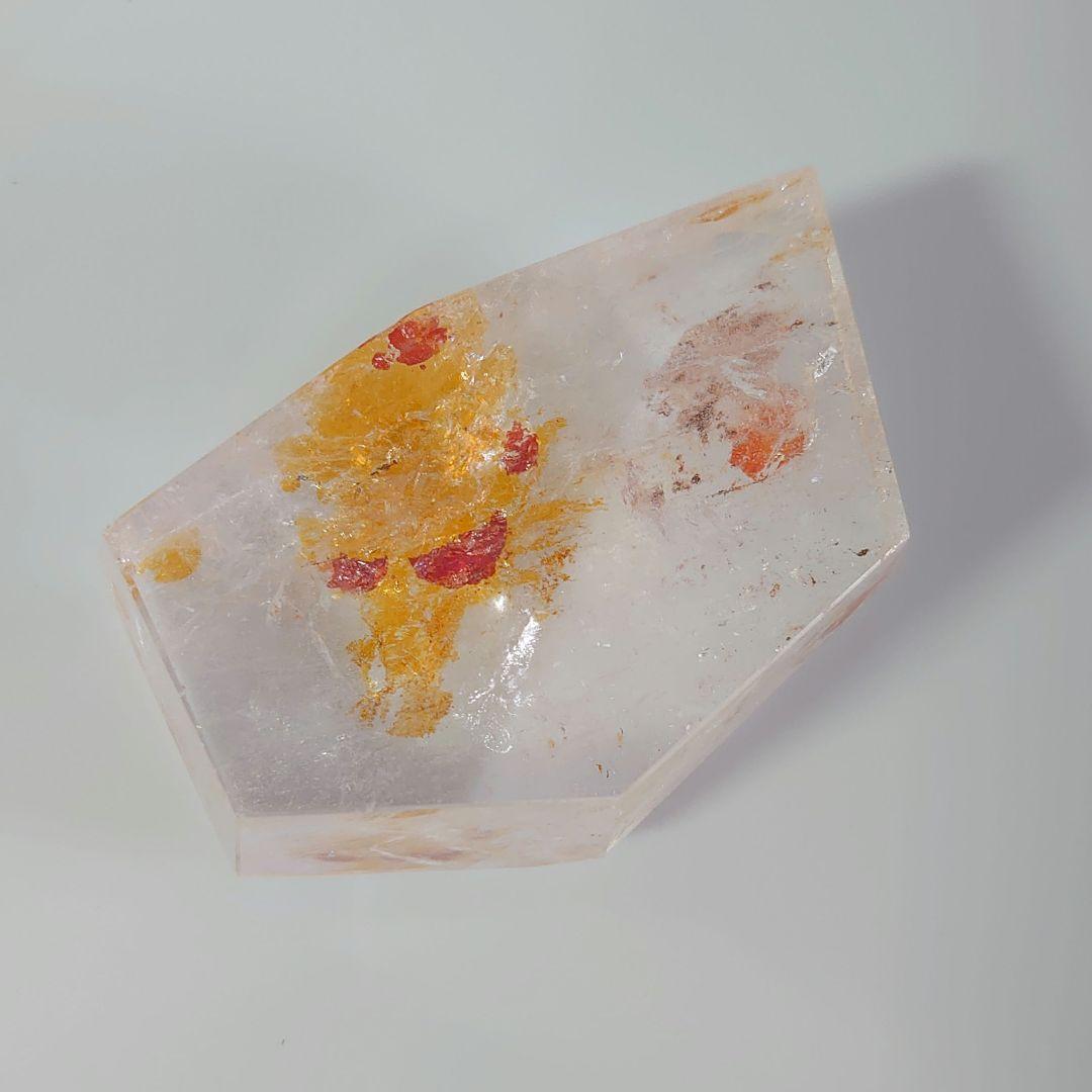 ライモナイトインゴールデンヒラーフリーフォーム　素敵な逸品