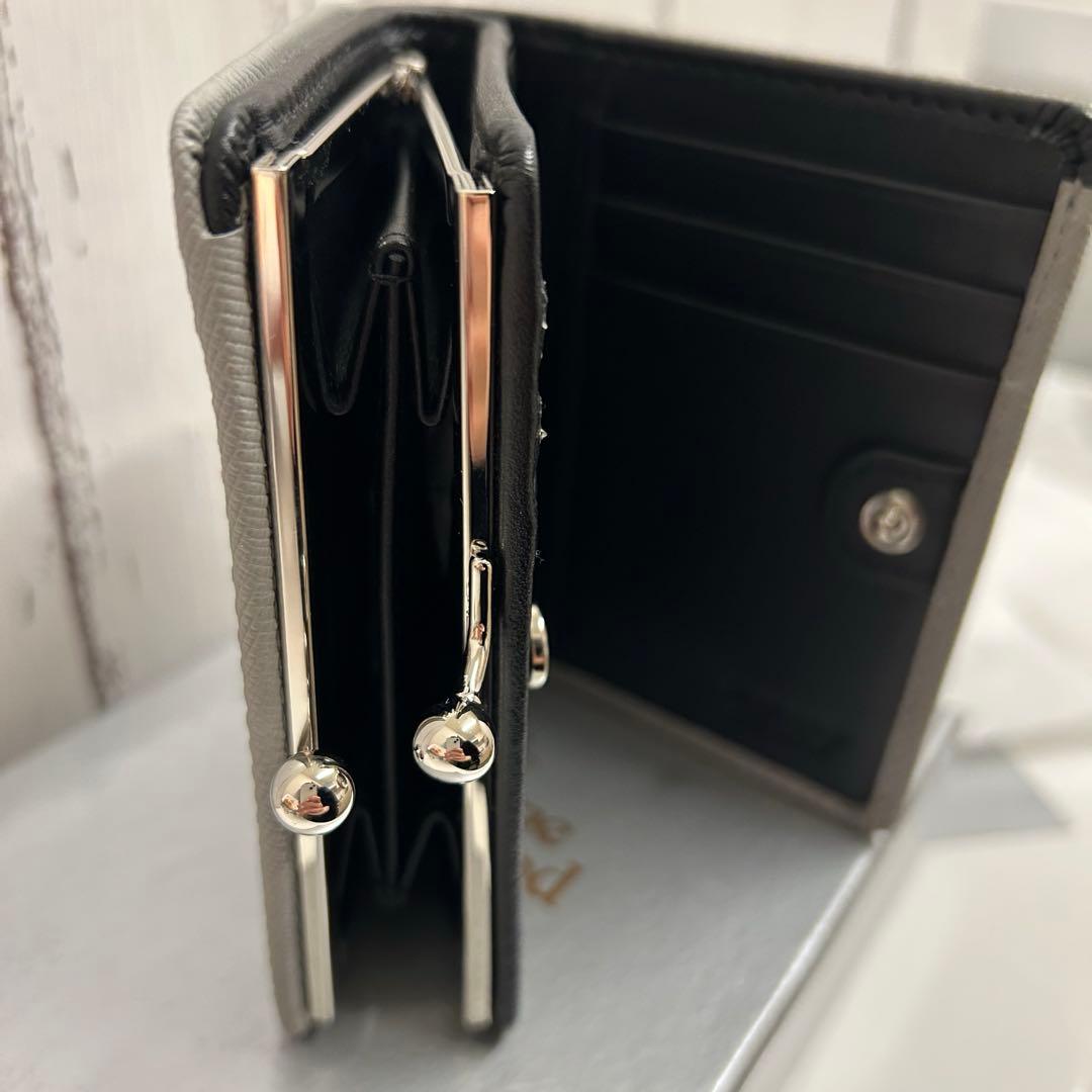 【ショッパー付き】Vivienne Westwood　二つ折り財布　グレー