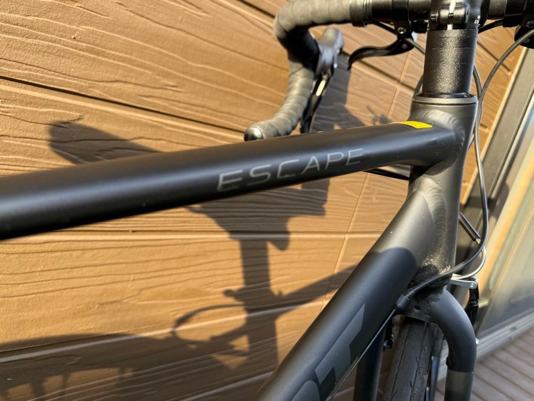 GIANT ESCAPE3 R DROP※引き取り限定・地域限定配送します。