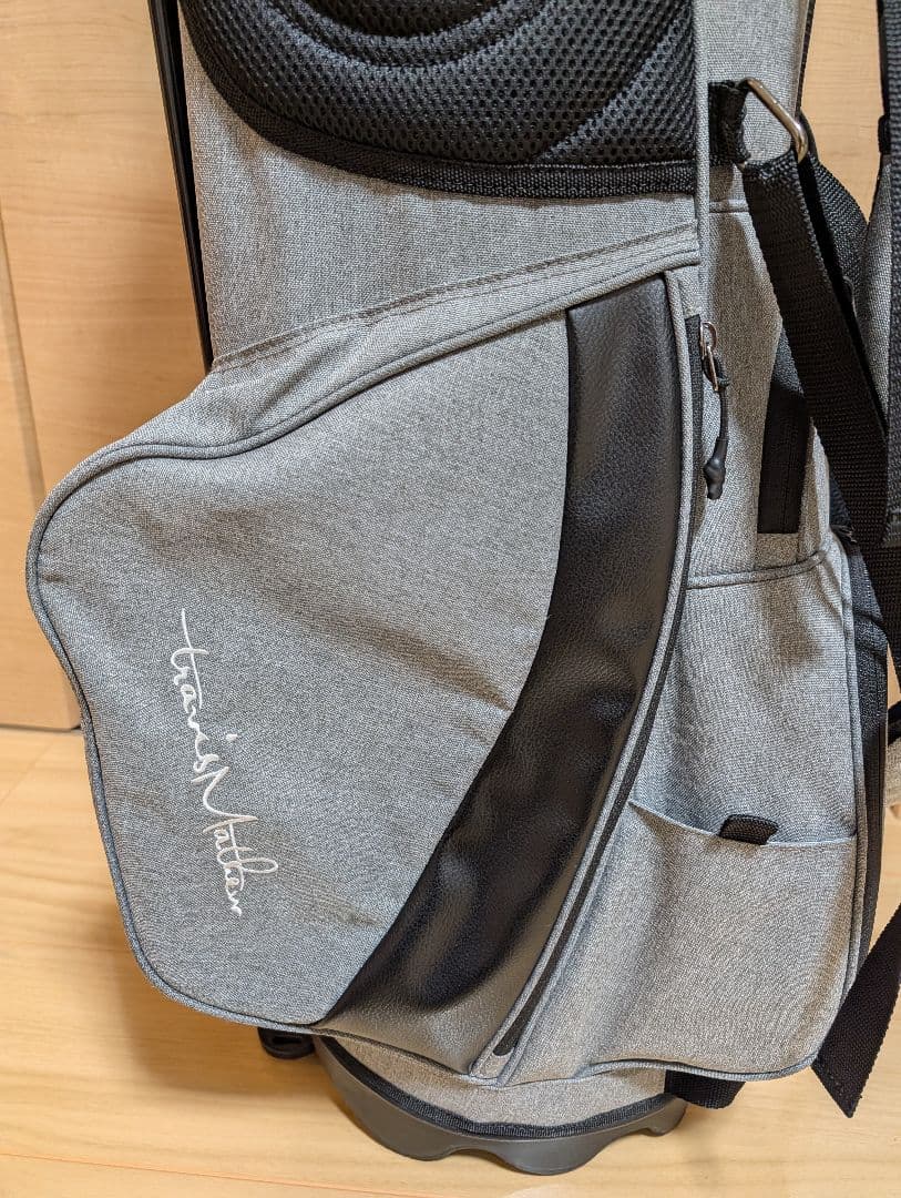 【TRAVISMATHEW/トラビスマシュー】スタンドキャディバック　グレー