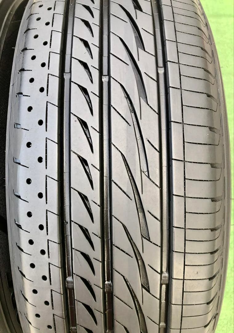 215/65 R16 BRIDGESTONE REGNO ラジアルタイヤ