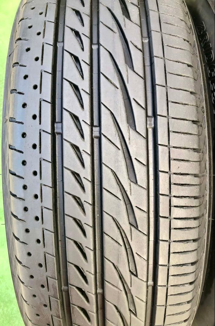 215/65 R16 BRIDGESTONE REGNO ラジアルタイヤ