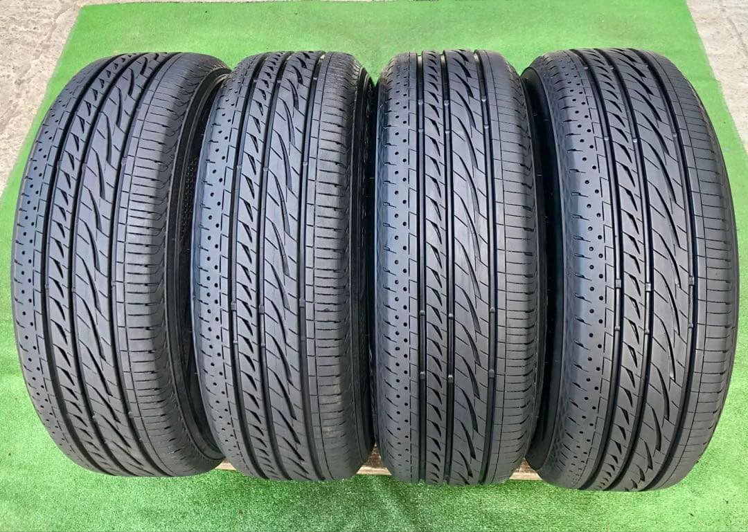 215/65 R16 BRIDGESTONE REGNO ラジアルタイヤ