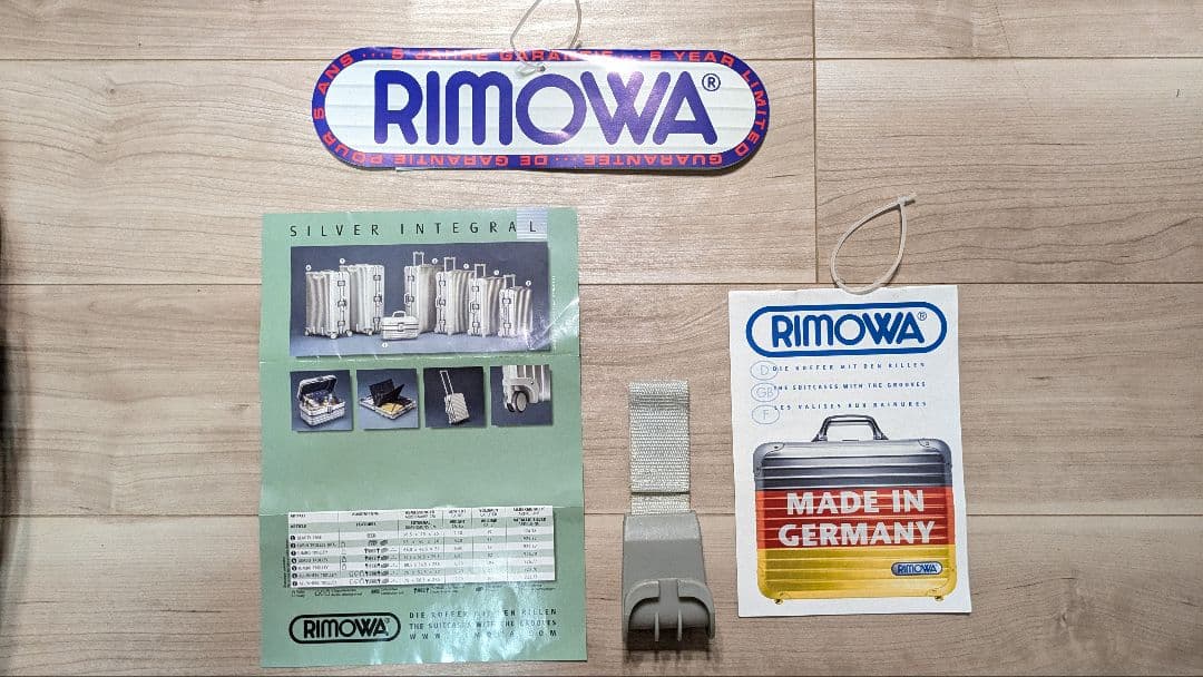 S*0様 RIMOWA リモワ シルバーインテグラル 35L 2輪