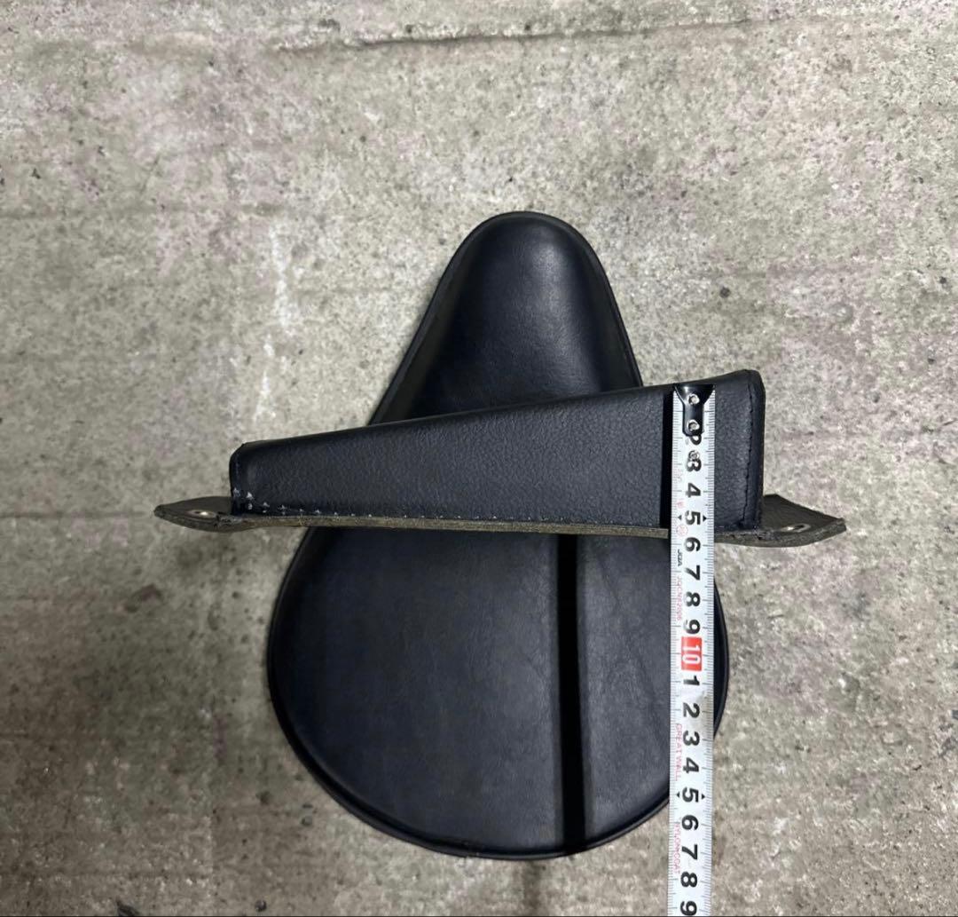 ハーレー ソロシート　ピリオンパッド　USA