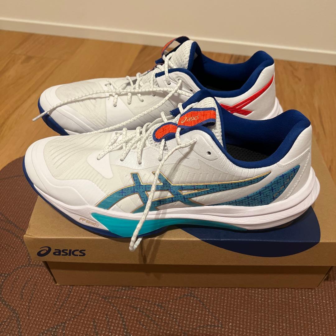 アシックス　スカイエリートff3 27センチ