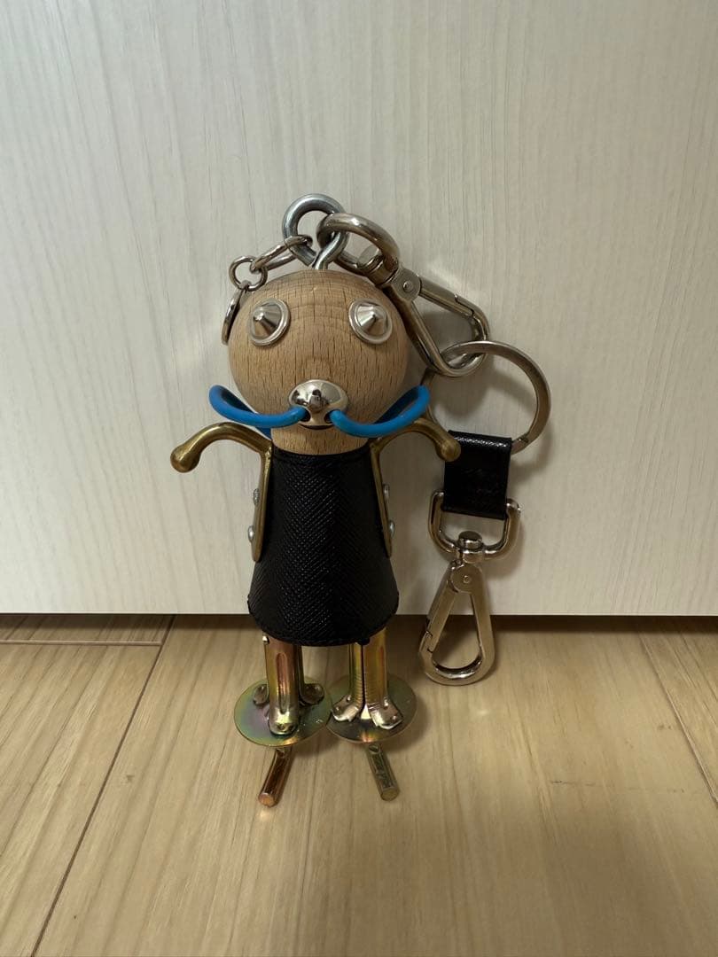 PRADA プラダ サフィアーノレザー ロボット キーホルダー チャーム