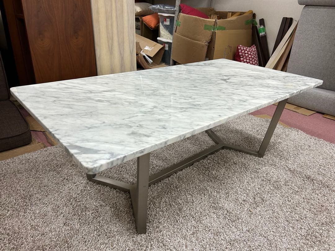 モデルルーム展示品天然大理石センターテーブル