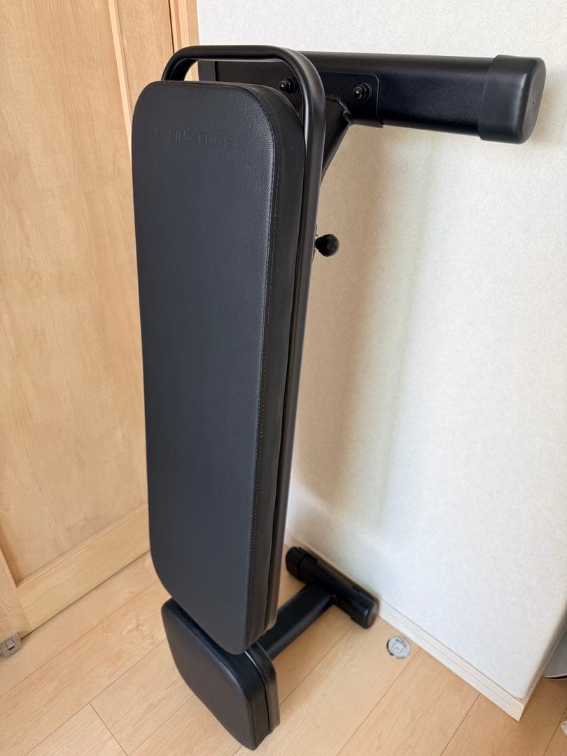 LEADING EDGE マルチポジショントレーニングベンチ