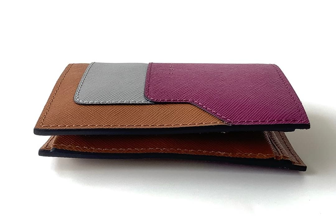 新品★マルニ★MARNlサフィアーノバイフォールドウォレット２つ折り財布★茶系