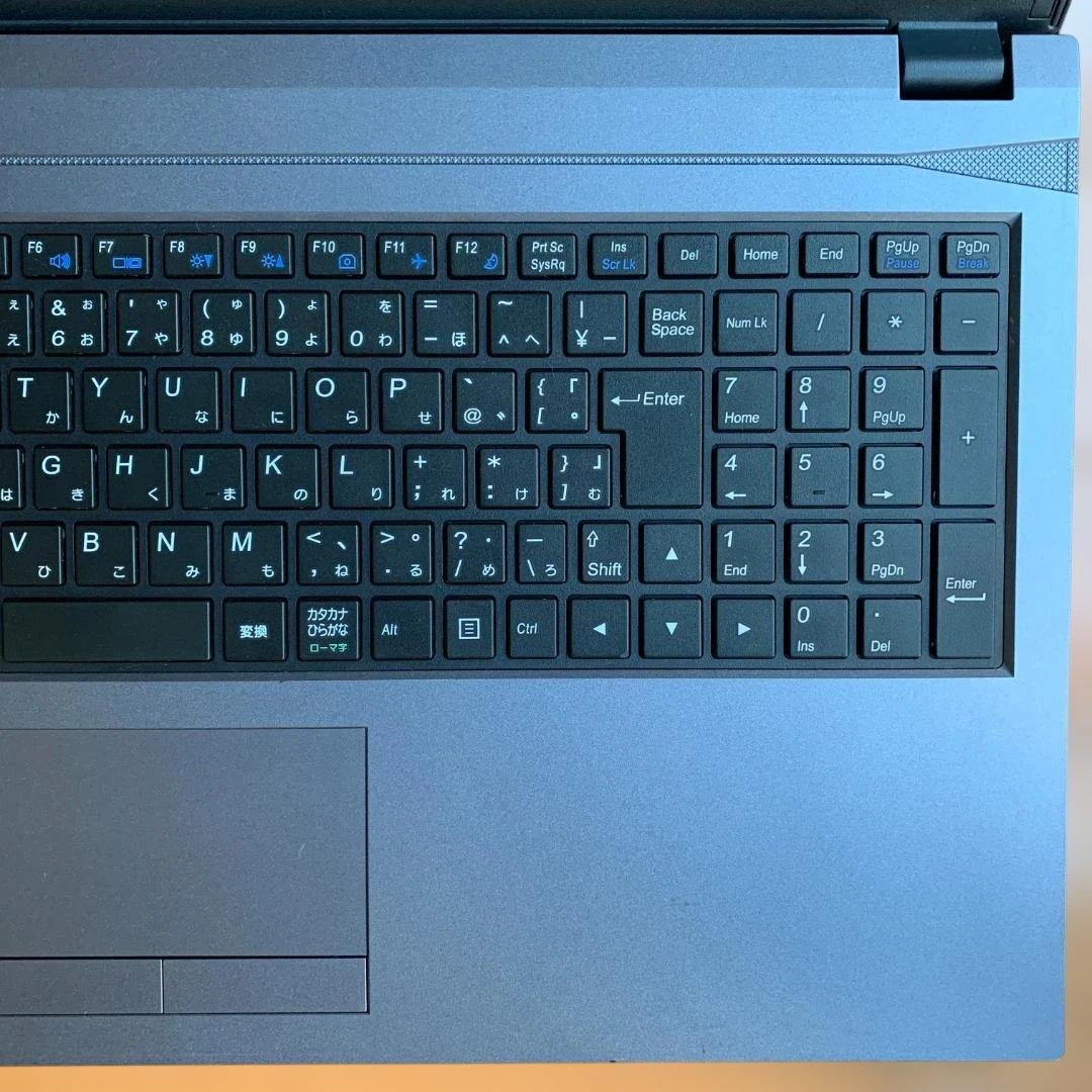 Windows 11 ノートPC 第8世代i3 SSD256GB