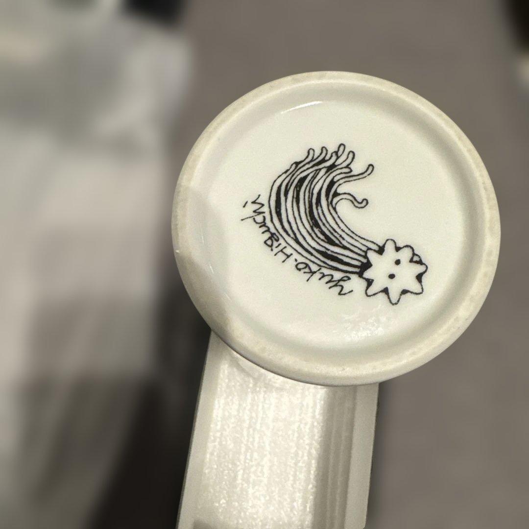 ヒグチユウコ 花瓶