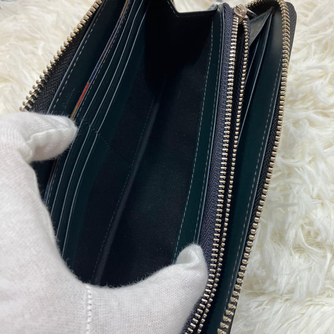 未使用級現行モデル 長財布 ブライトストライププラー 黒 ラウンドジップ
