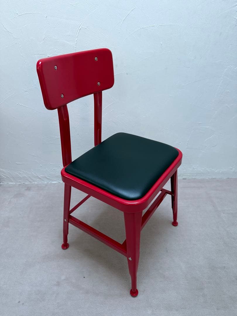 送料込みDULTONレトロ風 赤い金属椅子　2脚セット