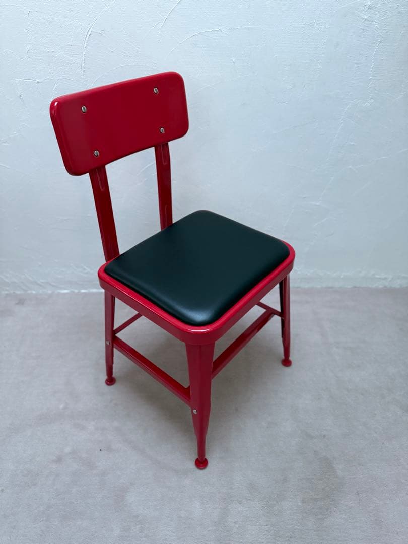 送料込みDULTONレトロ風 赤い金属椅子　2脚セット