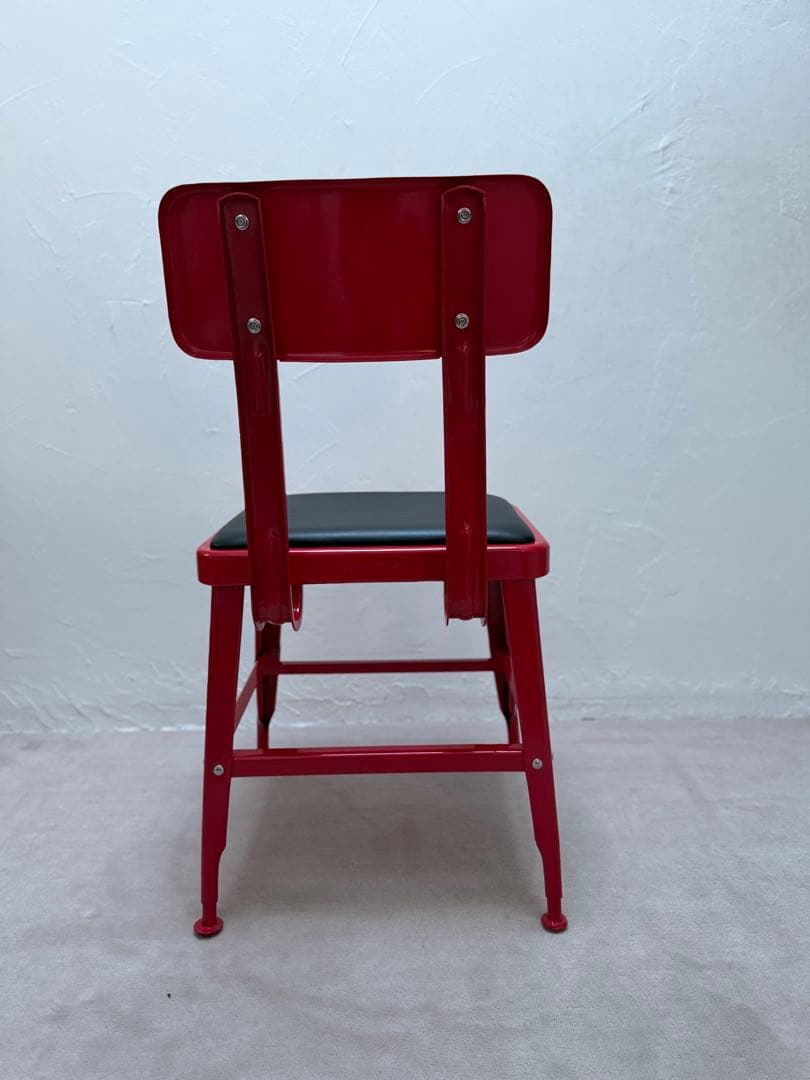 送料込みDULTONレトロ風 赤い金属椅子　2脚セット