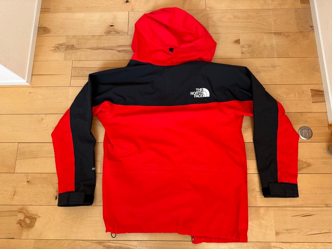 THE NORTH FACE マウンテンライトジャケット レッド　Sサイズ