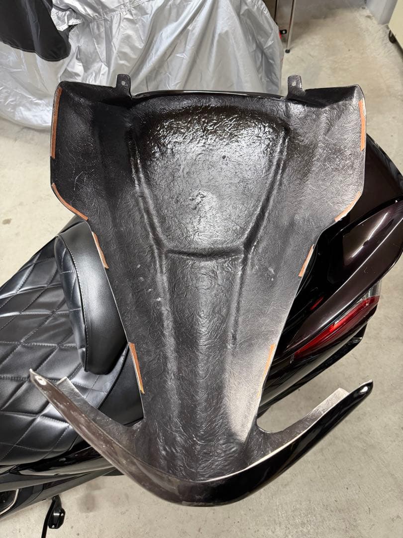 マジェスティ　フロントカウル　4D9(sg20j)