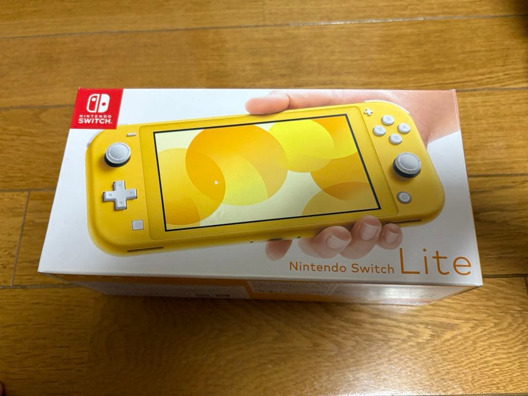 Nintendo Switch Lite イエロー　任天堂　スイッチライト