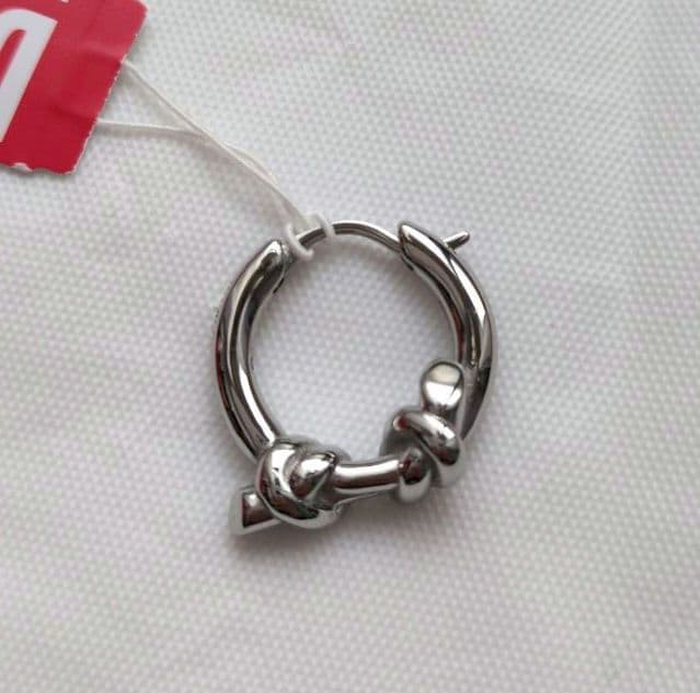 DIESELディーゼル新品未使用片耳用メンズピアスシルバー