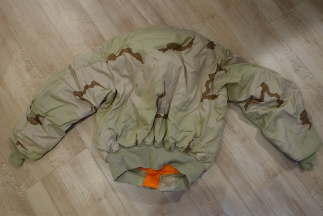 デッドストックALPHA INDUSTRIES MA-1 Lサイズ