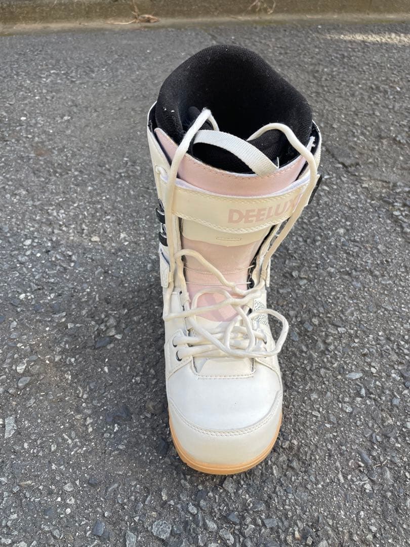 DEELUXE DNA 23-24モデル　26.5cm