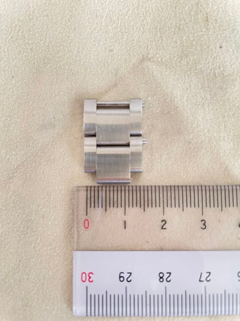 ロレックス16570純正ブレス２コマ駒、タグセット