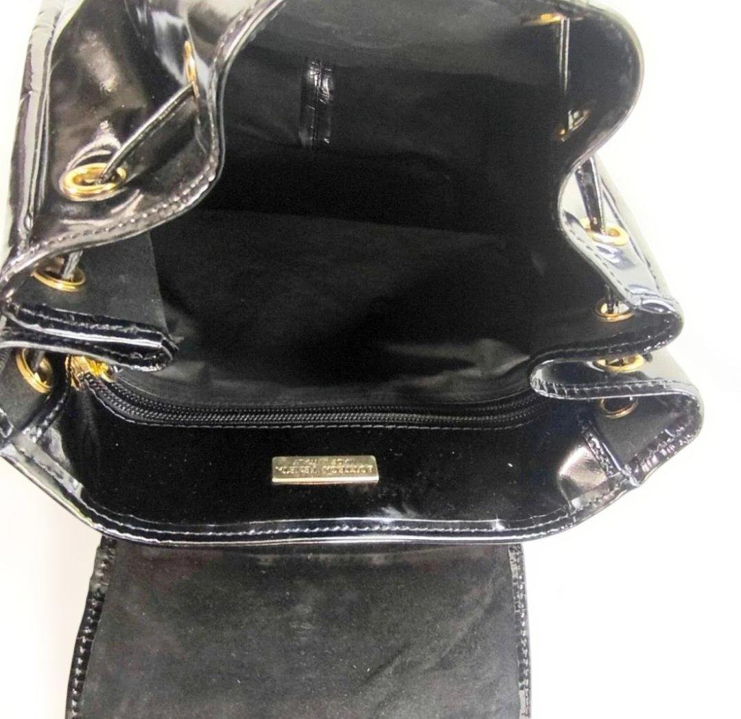 BOTTEGA VENETA イントレチャート リュック 黒 ボッデガヴェネタ