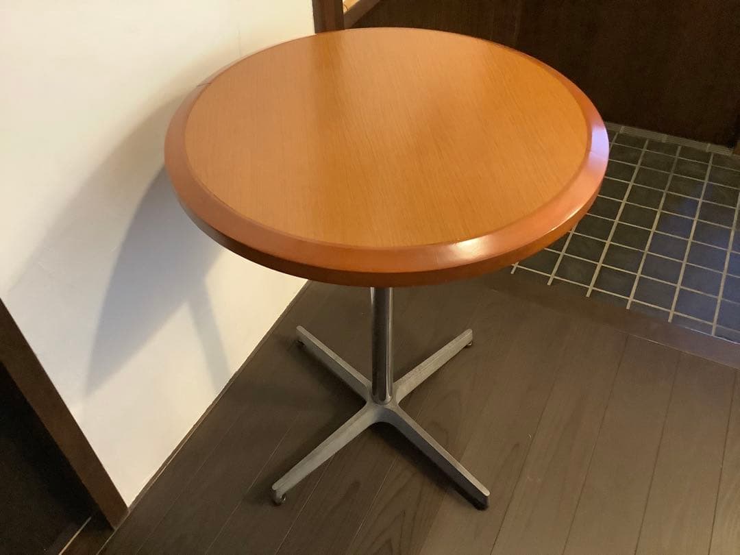 カフェテーブル　サイドテーブル　アンティーク