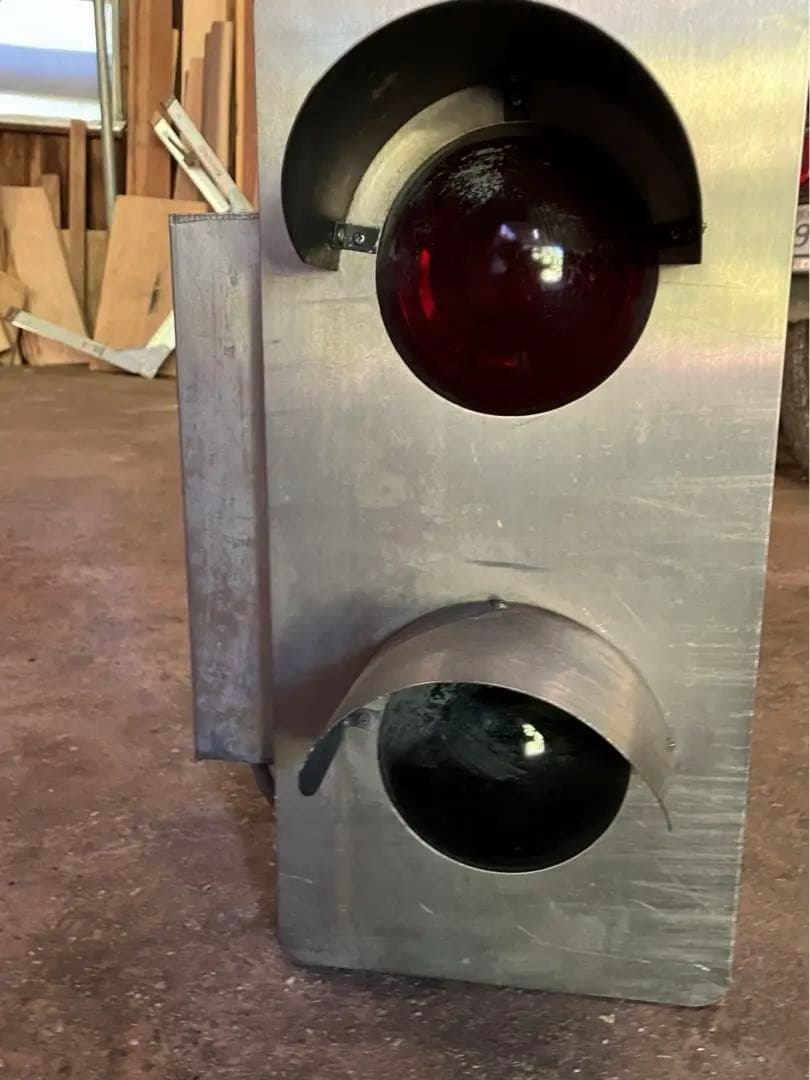 値下げ❗️信号機　インテリアに‼️ 中古品　送料無料