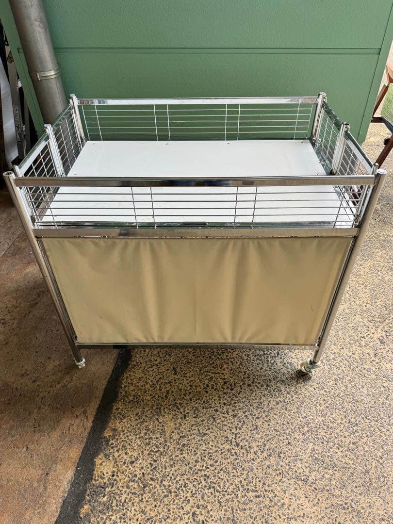 中折れ式ワゴン アイボリー W900　店舗用品　陳列什器　セールワゴン