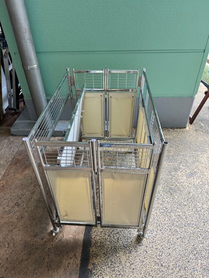 中折れ式ワゴン アイボリー W900　店舗用品　陳列什器　セールワゴン