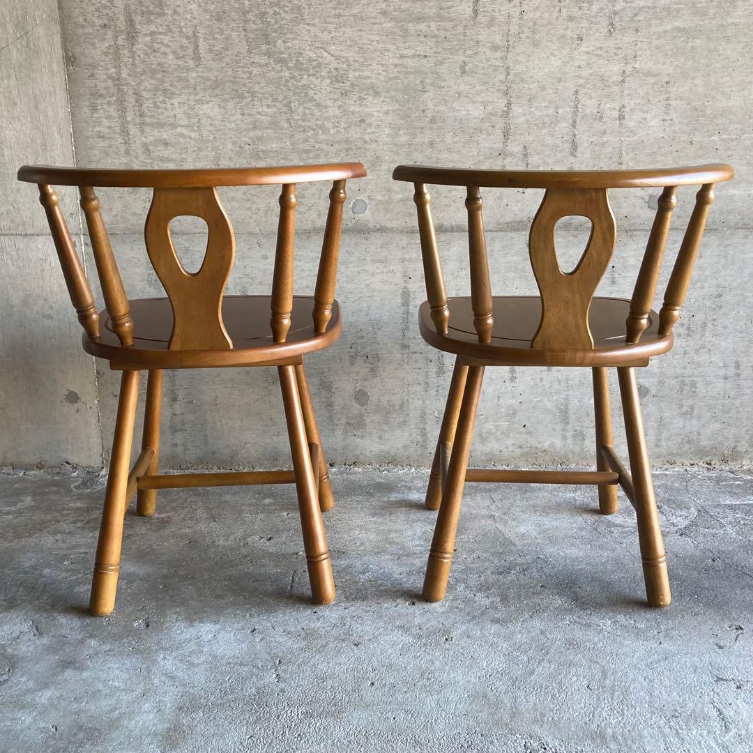 ウィンザーチェア 椅子 リビング ダイニング 2脚 座布団付 木製 家具 レトロ