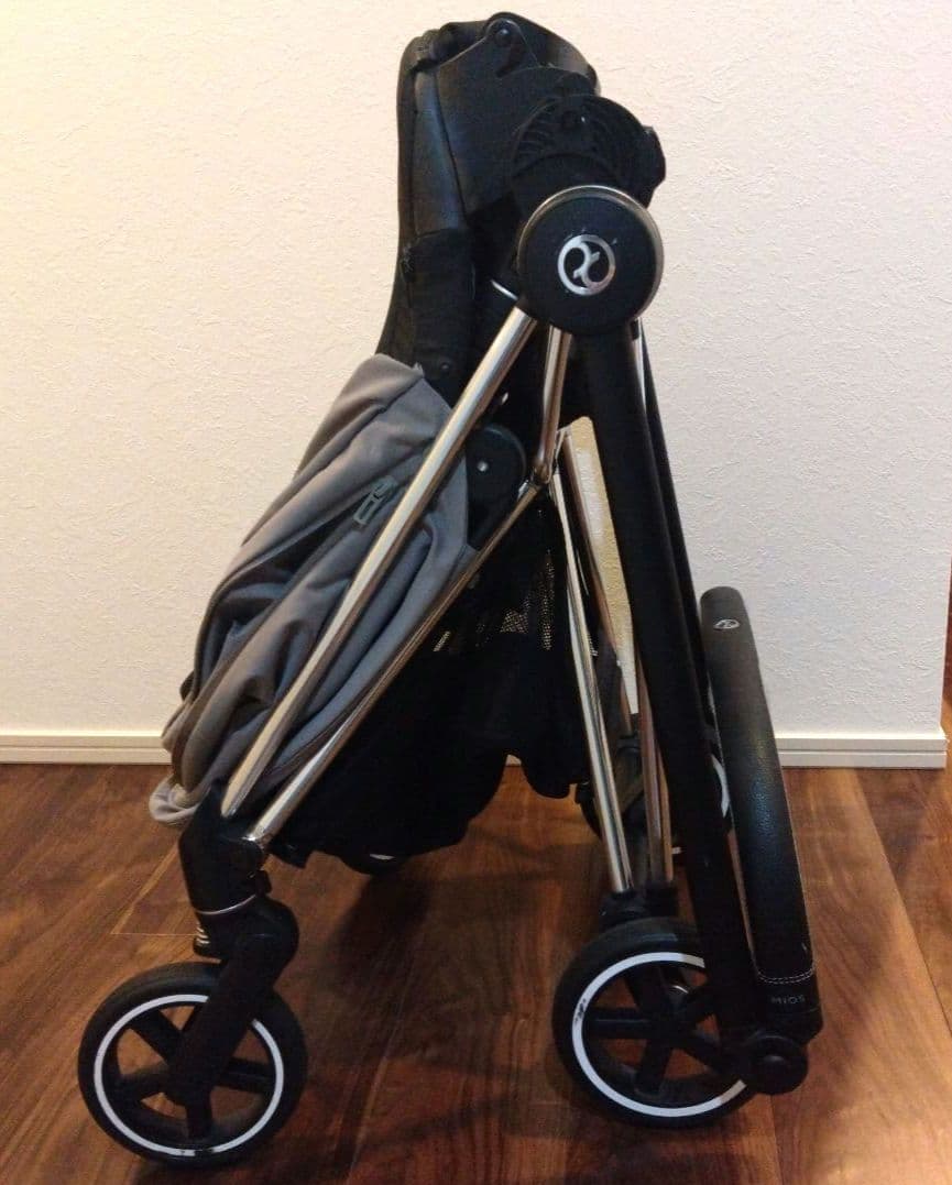 サイベックス　ミオス　グレー　ブランケットクリップつき