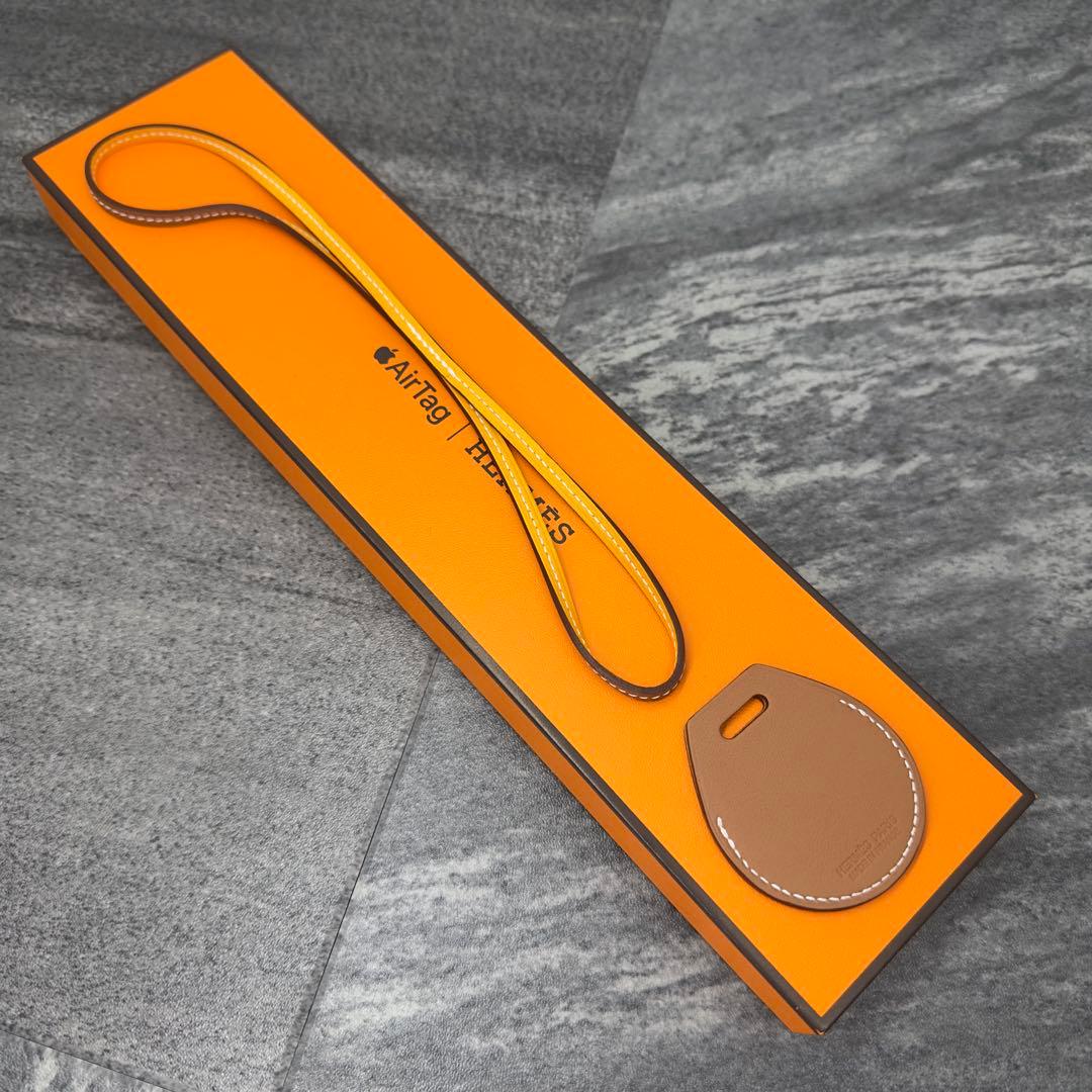 ★鑑定済★美品★Apple★AirTag★Hermès★レザーキーリング★