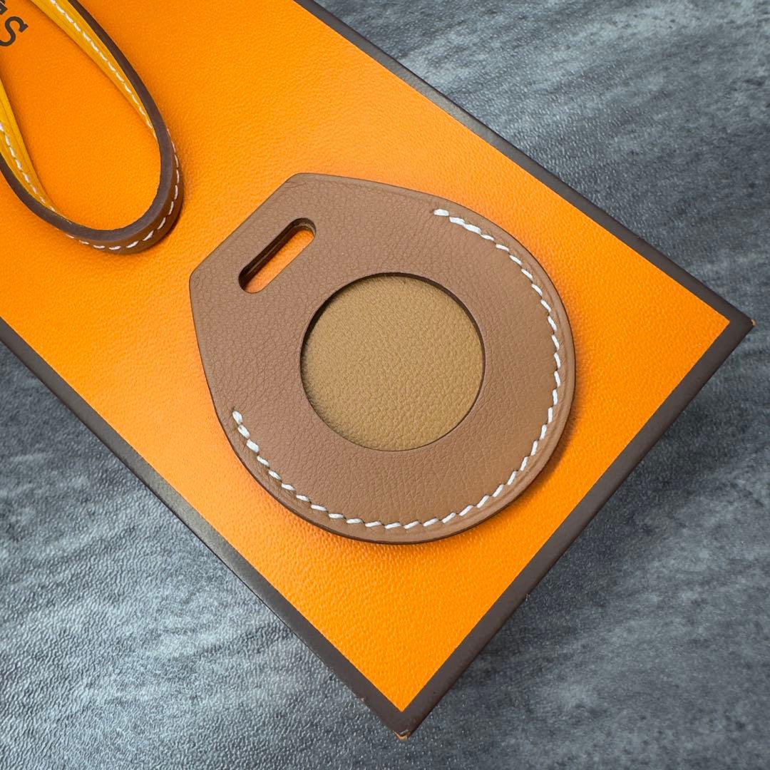 ★鑑定済★美品★Apple★AirTag★Hermès★レザーキーリング★