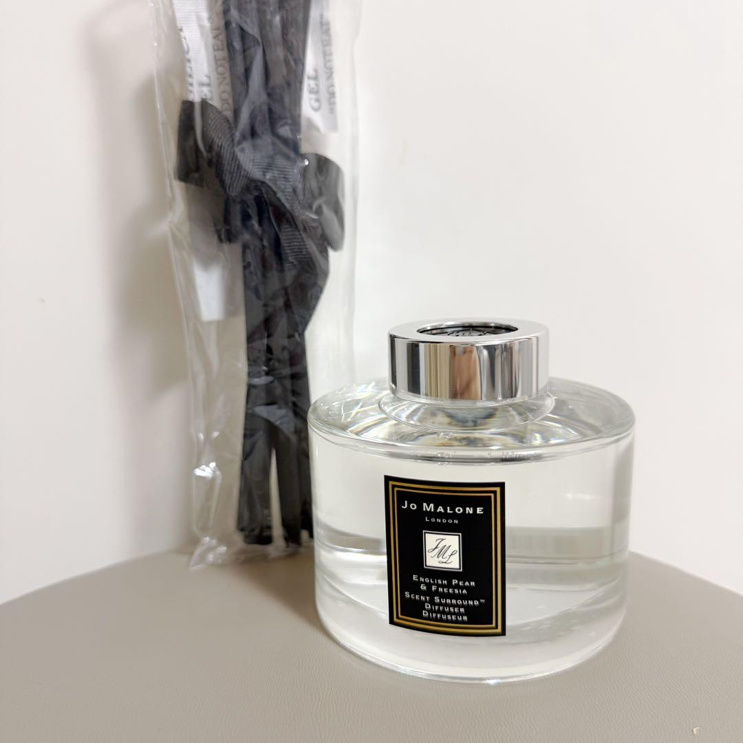 ジョーマローン イングリッシュ ペアー フリージア セント サラウンド