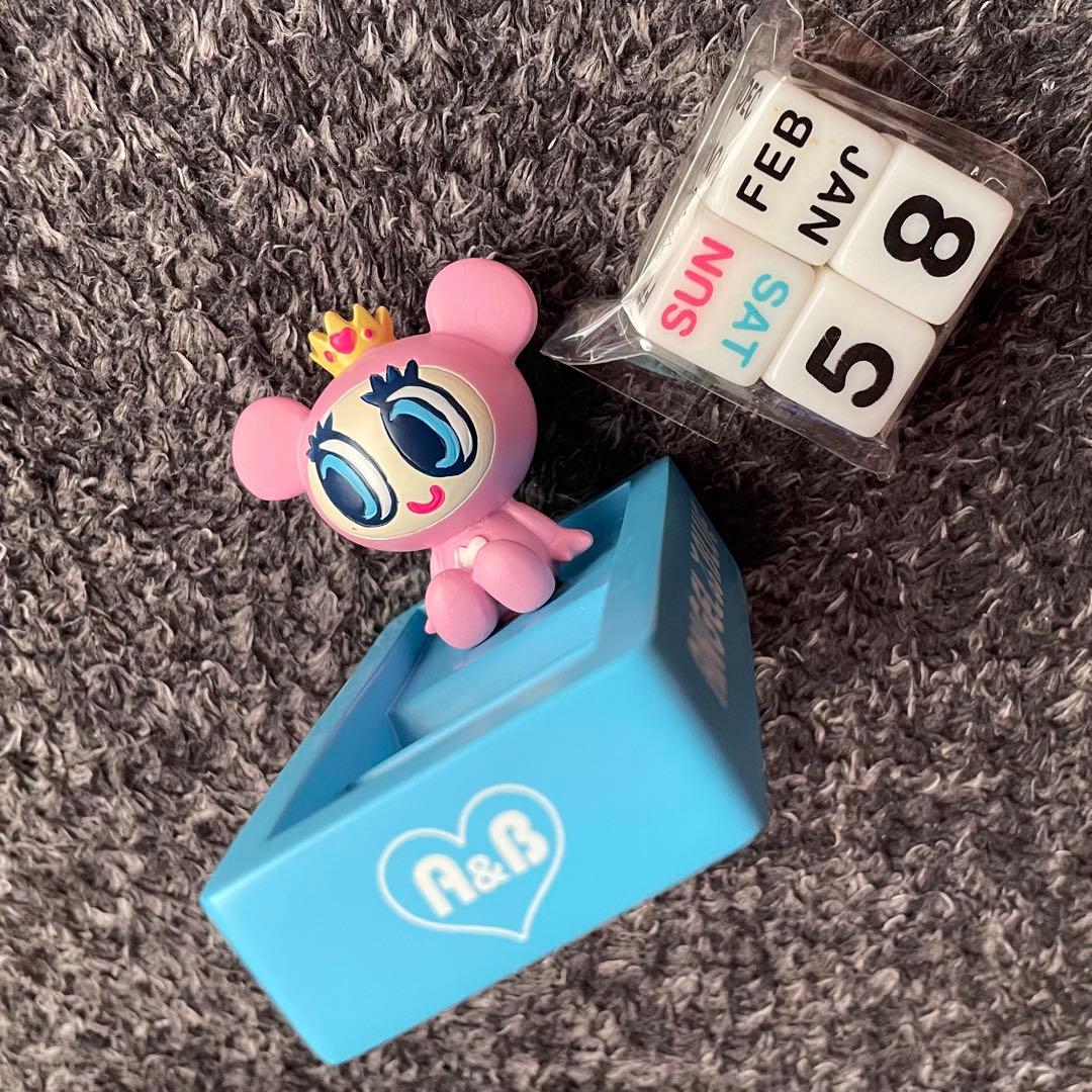 激レア！エンジェルブルー☆キラリちゃんマスコット付き万年カレンダー