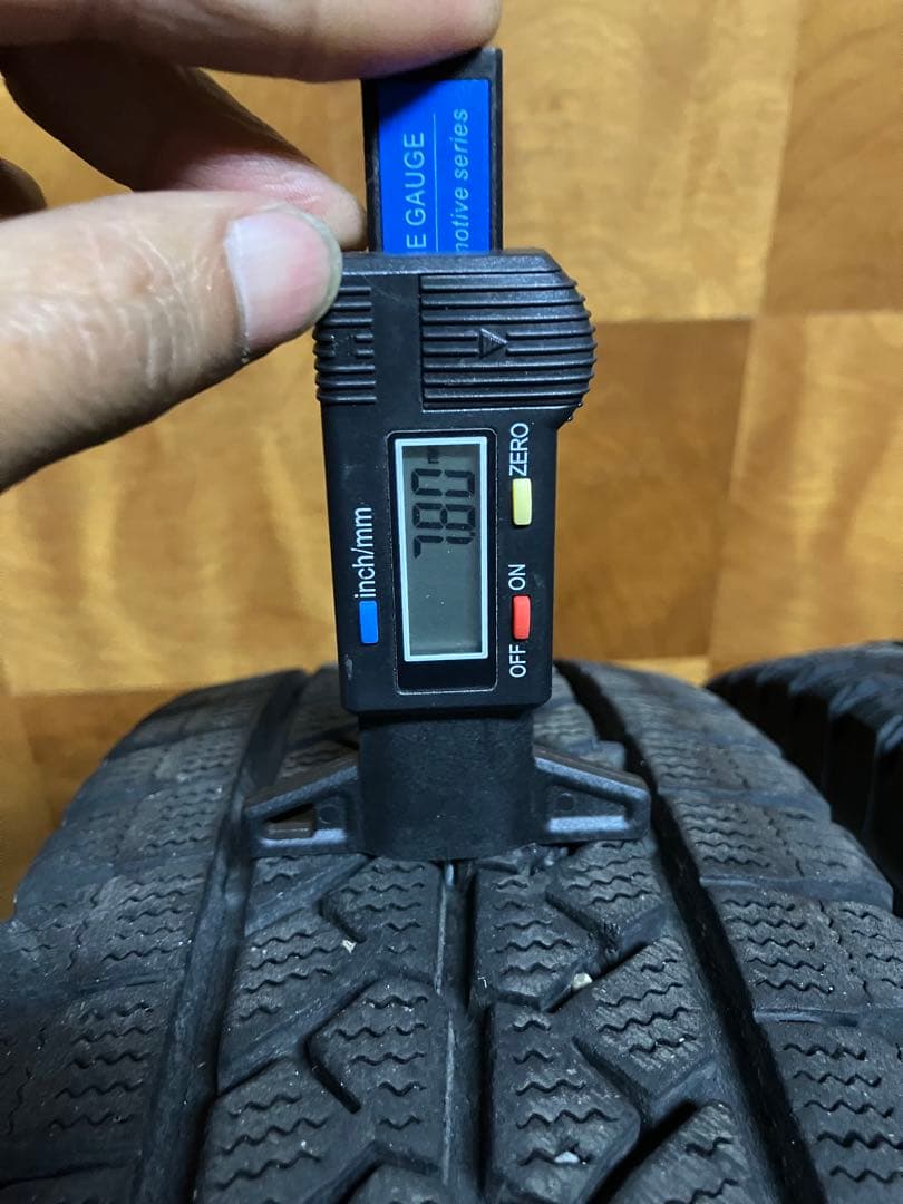 T766　165/80R14　LT　スタッドレス　4本　2021年製　小傷有り